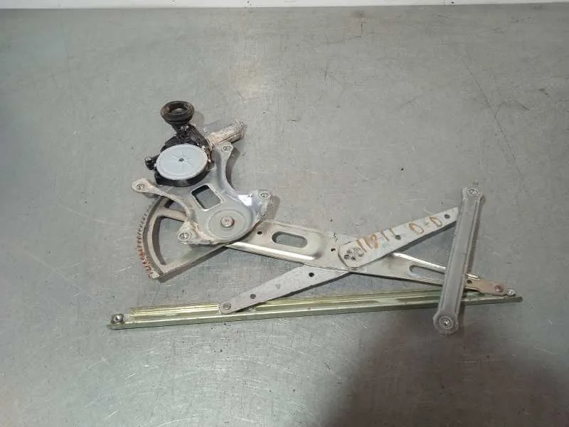 Elevalunas Delantero Derecho para Toyota Rav 4 (A3)