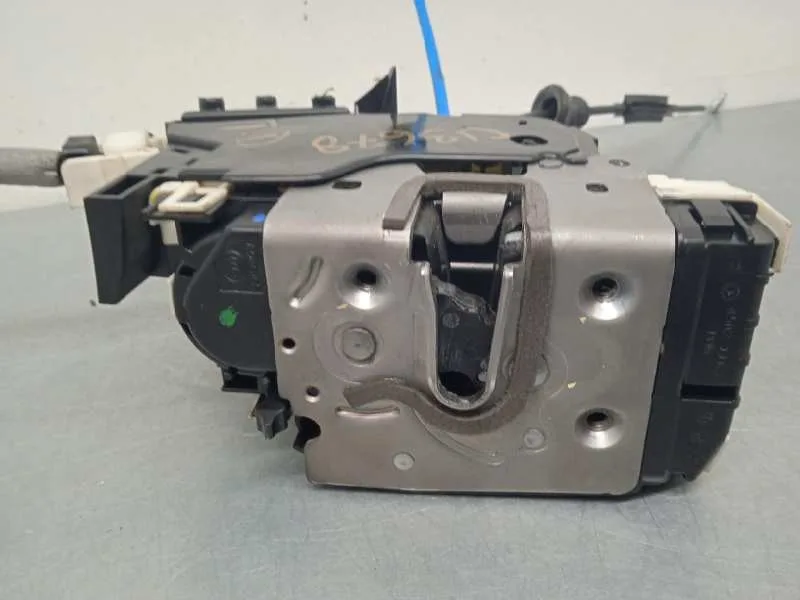 Cerradura Puerta Trasera Derecha para Mercedes-Benz Clase C (W204) Berlina