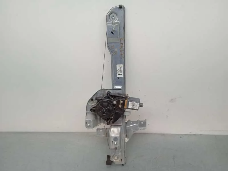 Elevalunas Delantero Derecho para Peugeot 208