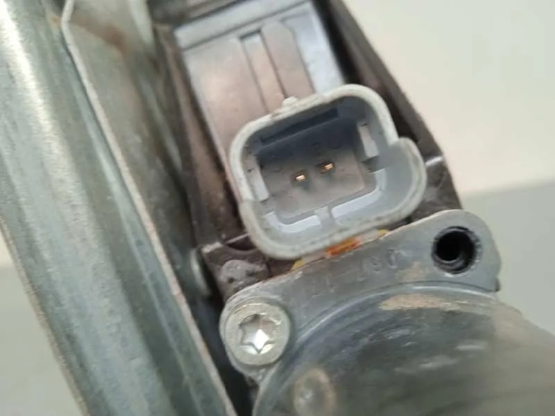 Elevalunas Delantero Derecho para Peugeot 208