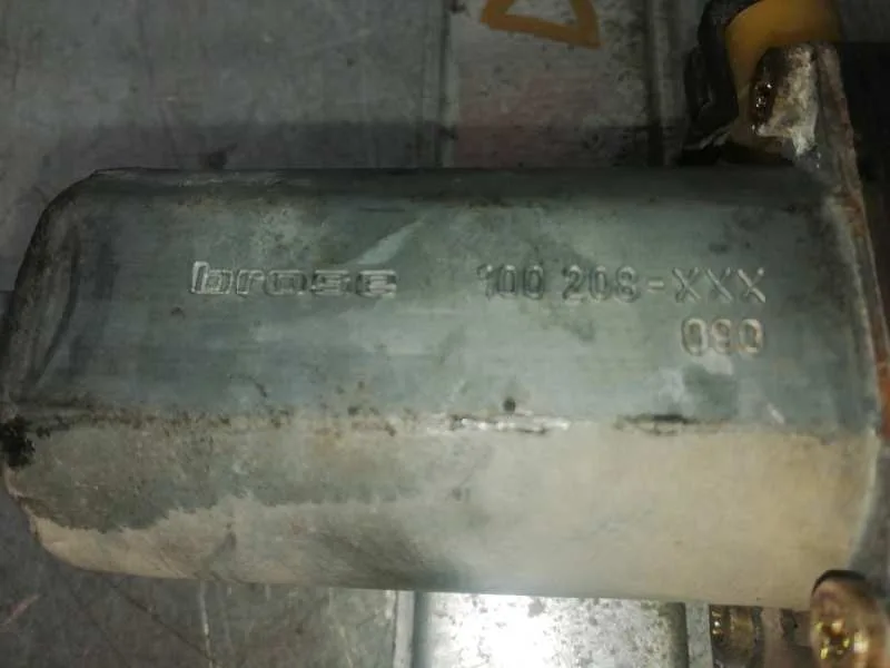 Elevalunas Delantero Derecho para Toyota Avensis Berlina (T 22)
