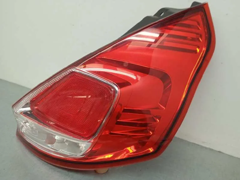 Piloto Trasero Derecho para Ford Fiesta (Ccn)