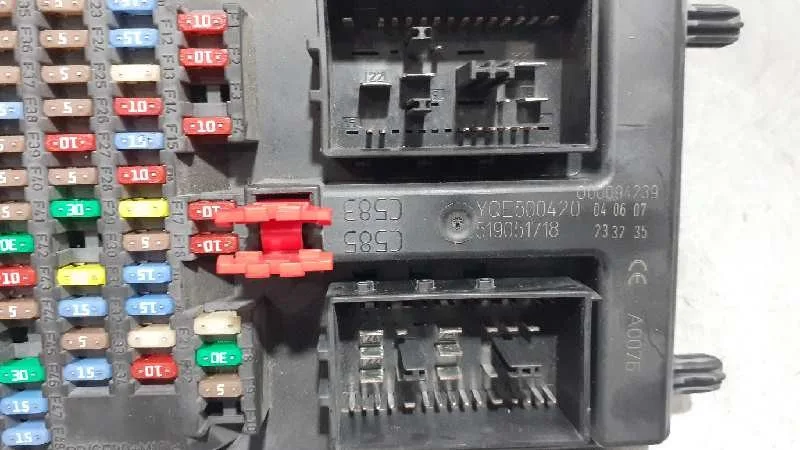 Caja Reles / Fusibles para Land Rover Range Rover Sport