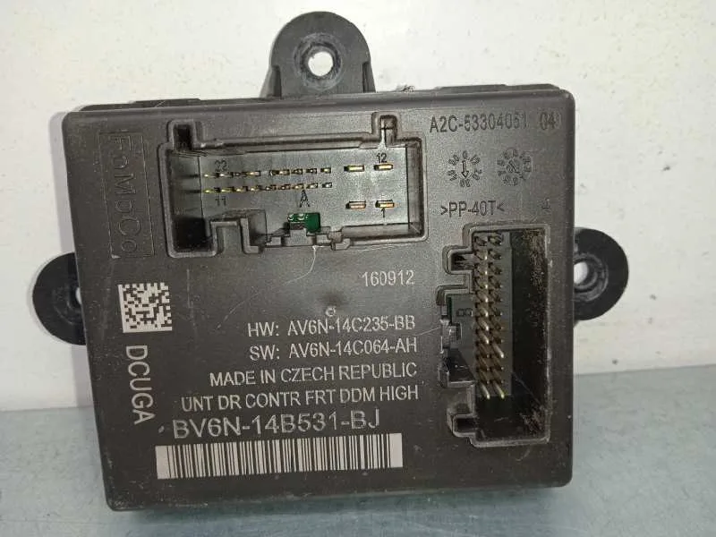 Modulo Confort para Ford Focus Lim. (Cb8)