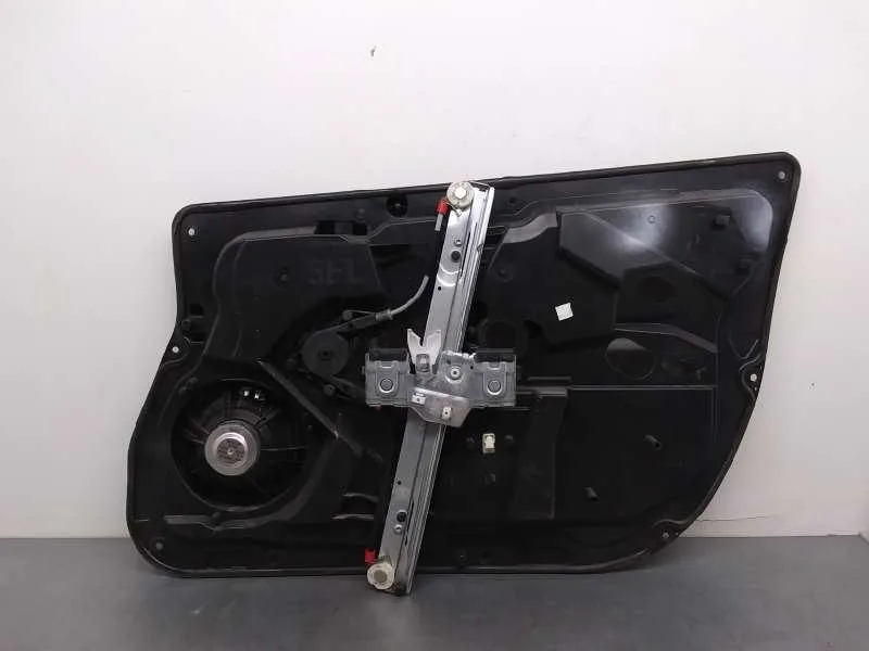 Elevalunas Delantero Izquierdo para Ford Fiesta (Ccn)