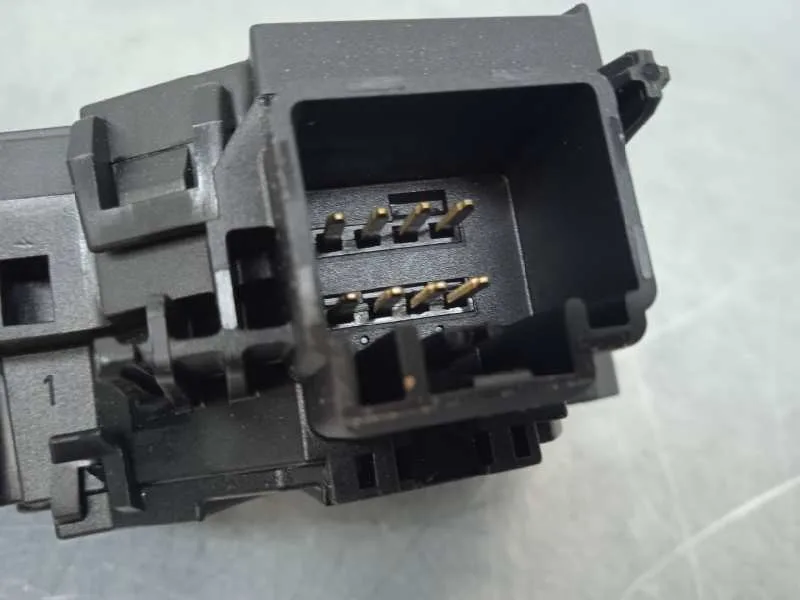Mando Intermitentes para Ford Fiesta (Ccn)