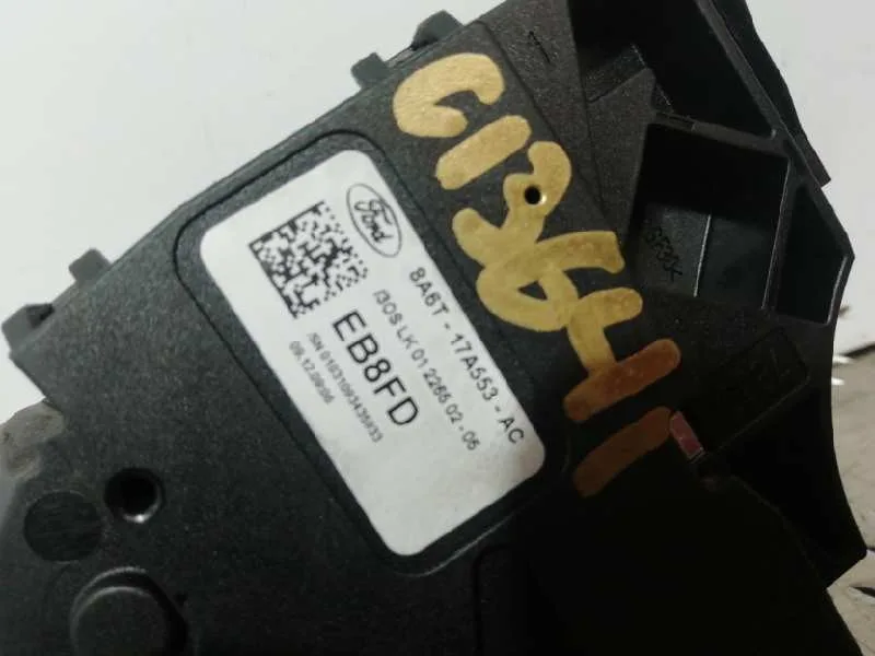 Mando Limpia para Ford Fiesta (Cb1)