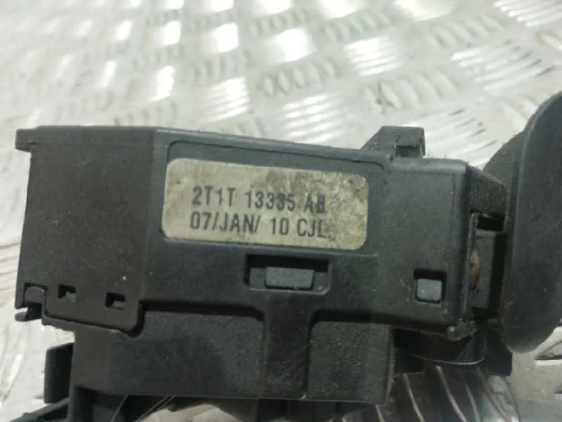 Mando Luces para Ford Transit Connect (Tc7)