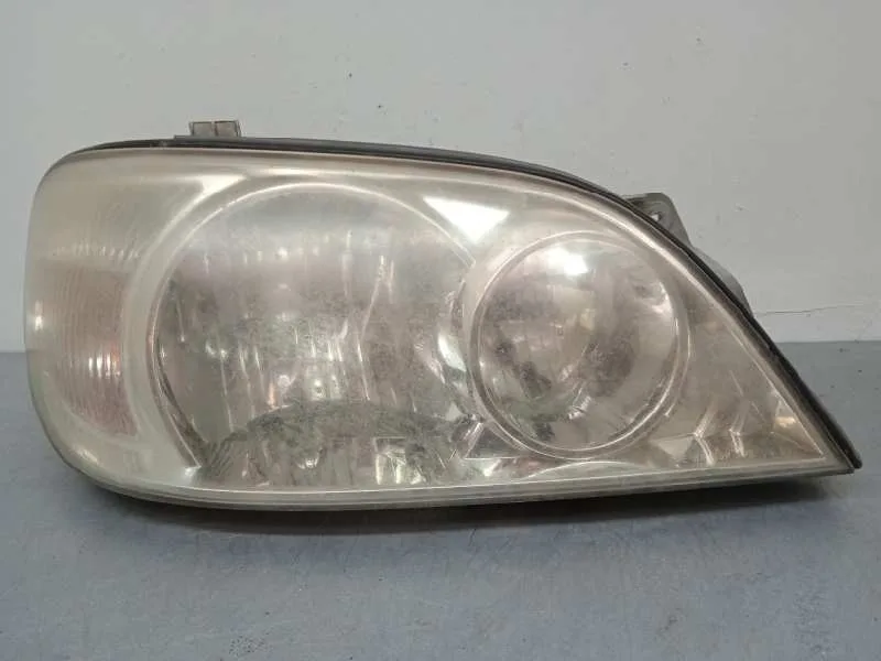 Faro Derecho para Kia Carnival Ii