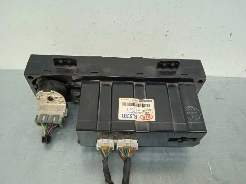 Mando Climatizador para Kia Carnival Ii
