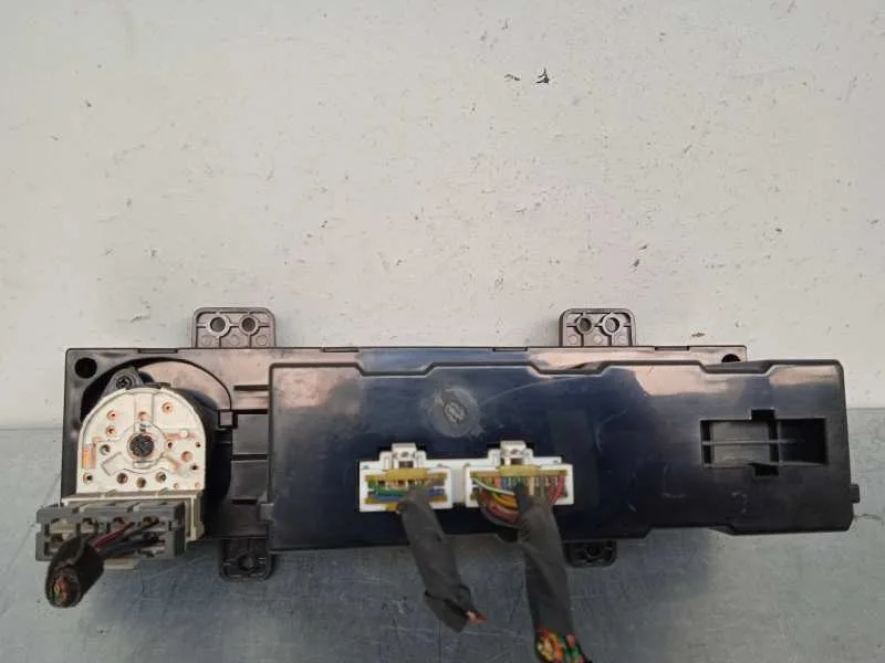 Mando Climatizador para Kia Carnival Ii