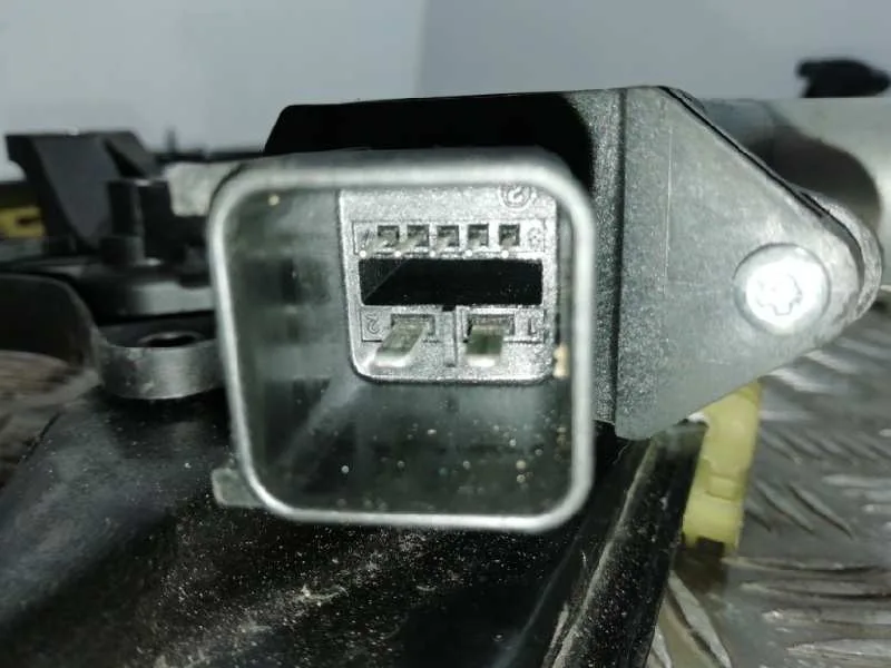 Elevalunas Delantero Izquierdo para Opel Astra K Lim. 5Türig