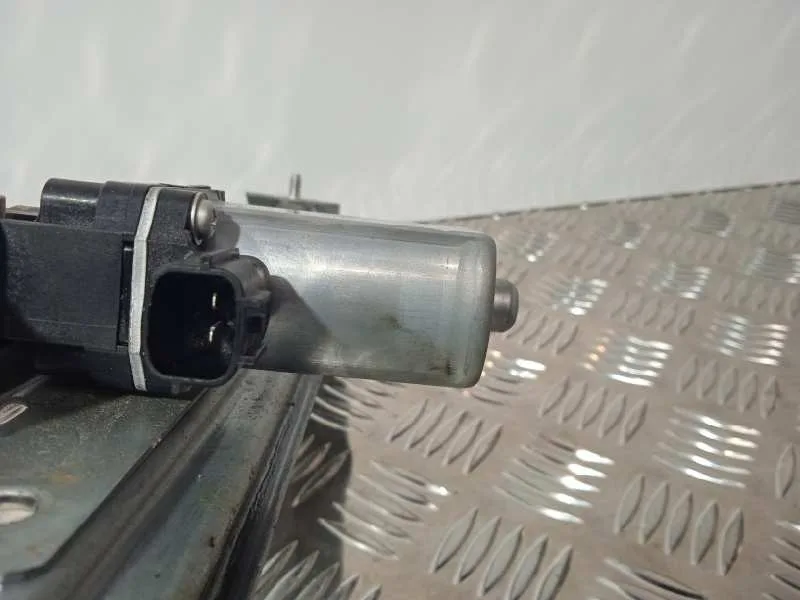 Elevalunas Delantero Derecho para Dacia Dokker