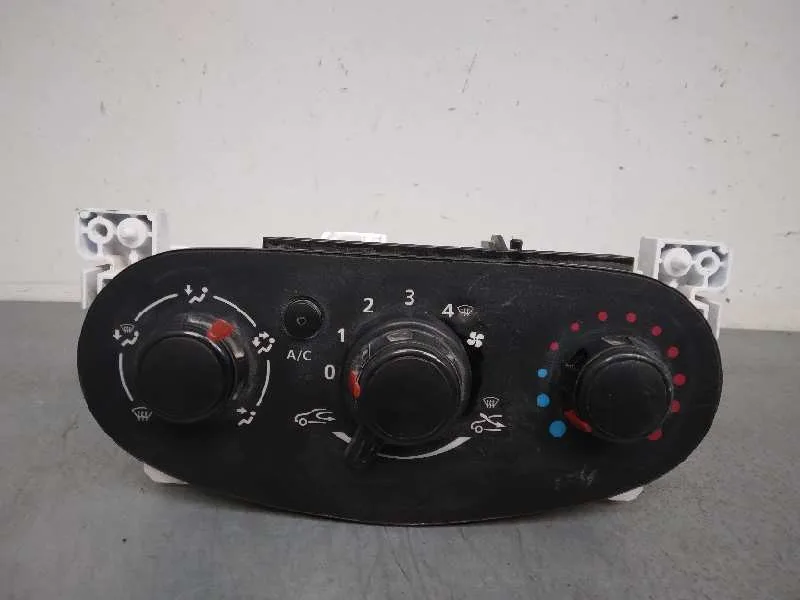 Mando Calefaccion / Aire Acondicionado para Dacia Dokker