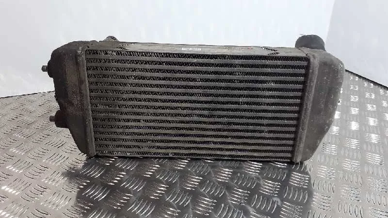 Intercooler para Kia Carnival