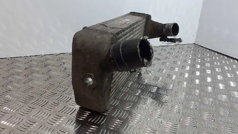 Intercooler para Kia Carnival