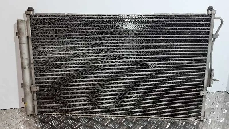 Condensador / Radiador Aire Acondicionado para Kia Carnival