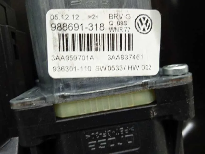 Elevalunas Delantero Izquierdo para Volkswagen Passat Lim. (362)
