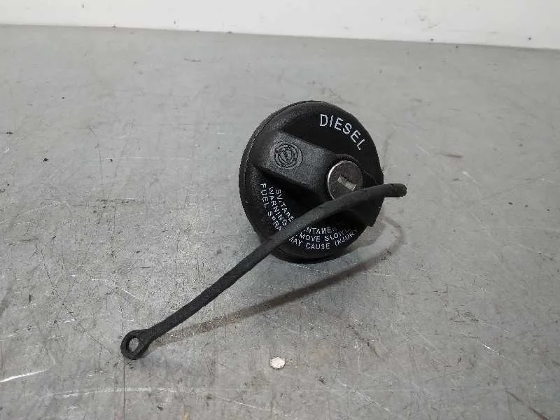 Tapa Exterior Combustible para Peugeot Bipper
