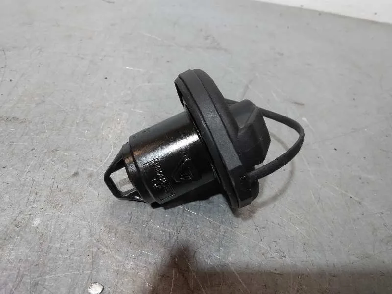 Tapa Exterior Combustible para Peugeot Bipper