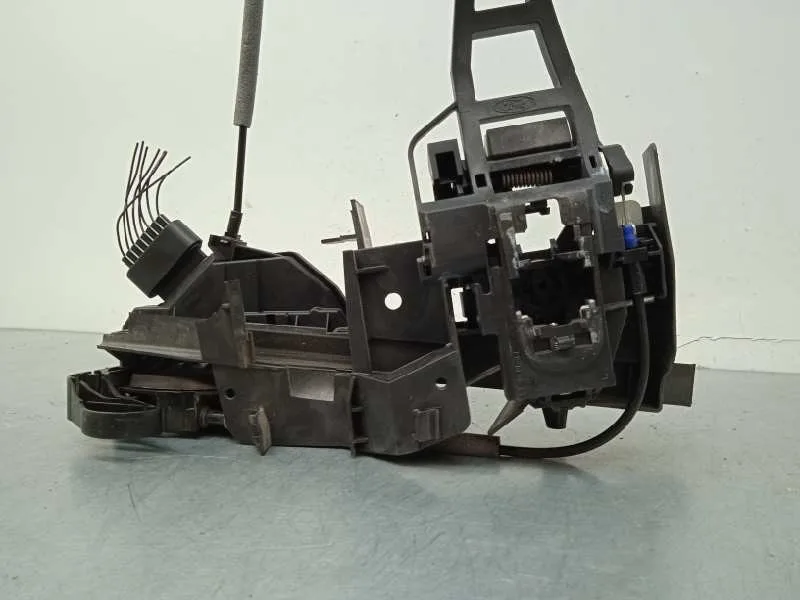 Cerradura Puerta Delantera Izquierda para Ford Focus Lim.