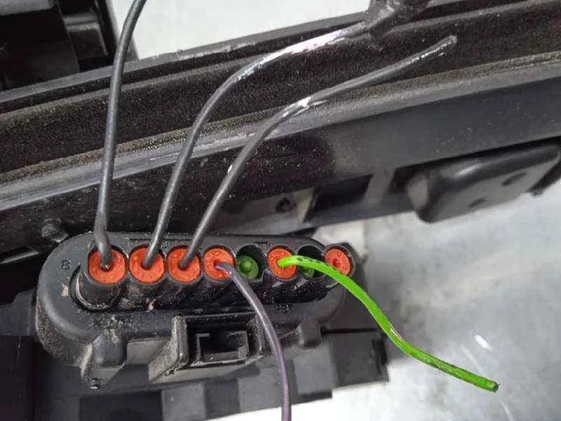 Cerradura Puerta Trasera Izquierda para Ford Focus Lim.