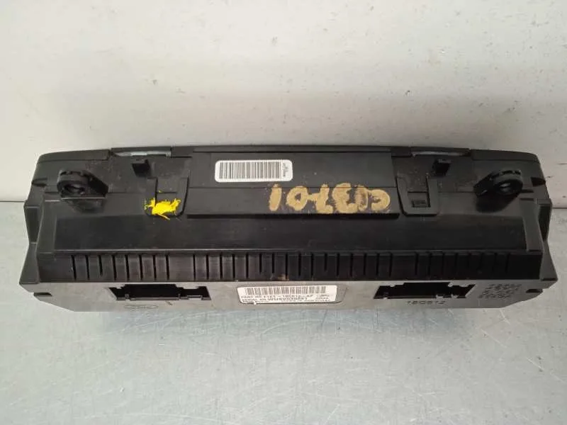 Mando Climatizador para Ford Focus Lim.