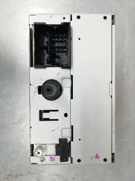 Sistema Audio / Radio Cd para Ford Focus Lim. (Cb4)