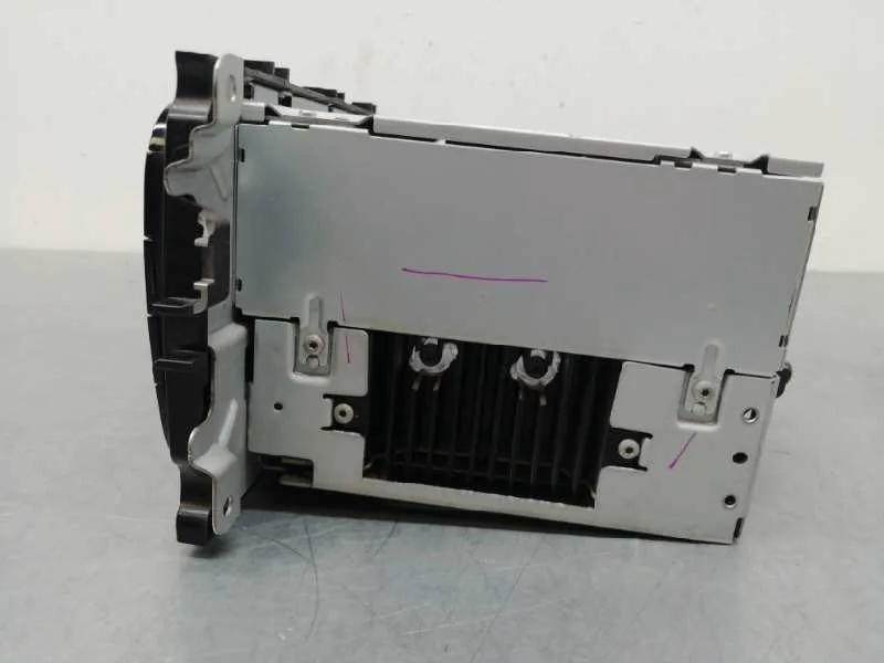 Sistema Audio / Radio Cd para Ford Focus Lim. (Cb4)