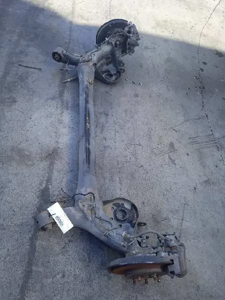 Puente Trasero para Toyota Prius (Nhw30)