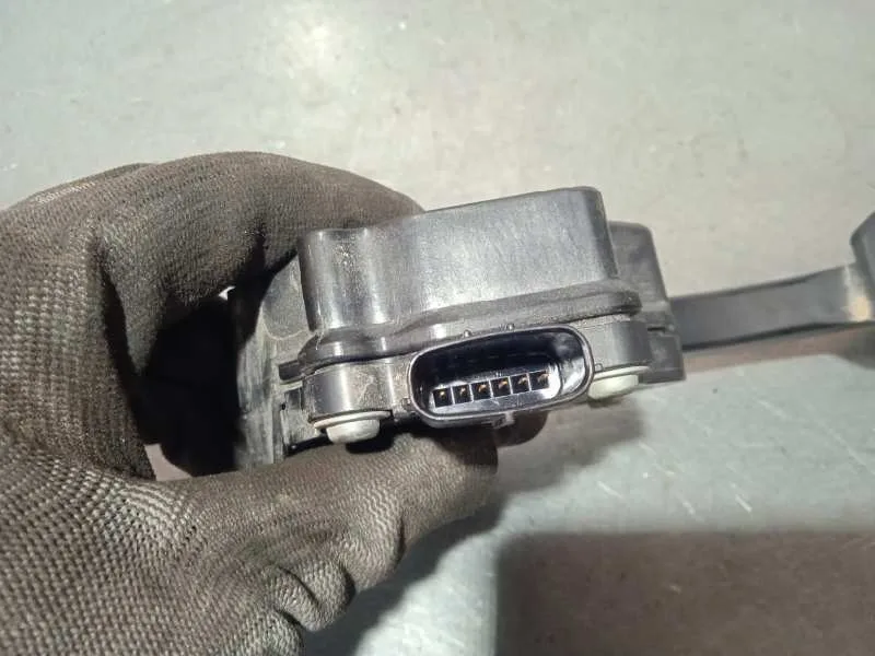 Potenciometro Pedal para Toyota Prius (Nhw30)