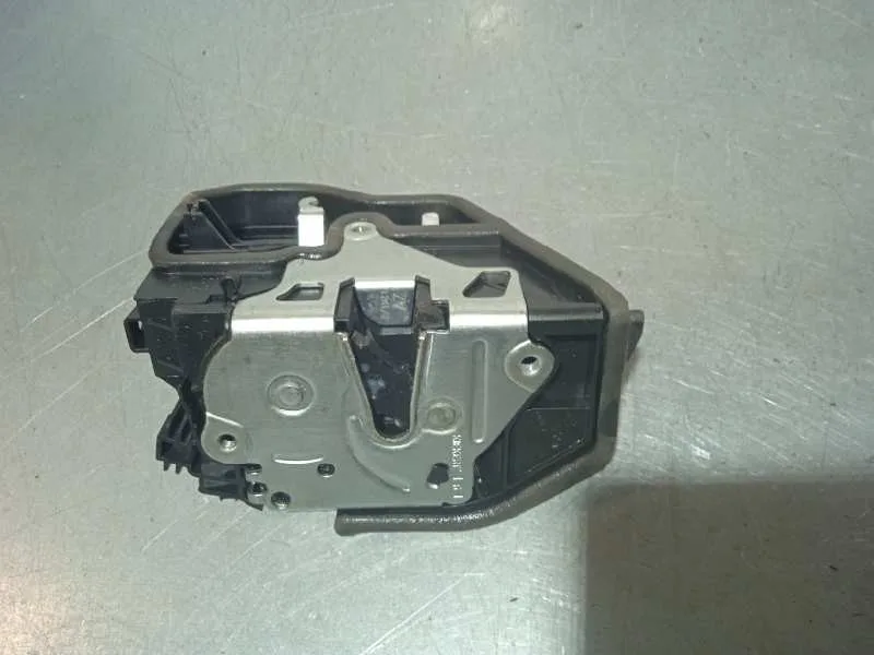 Cerradura Puerta Trasera Derecha para Bmw Serie 5 Lim. (F10)