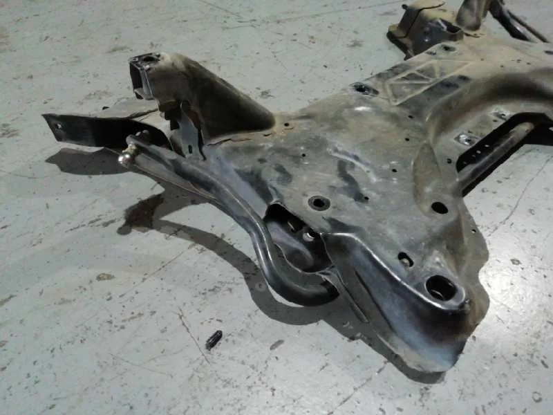 Puente Delantero para Peugeot 3008