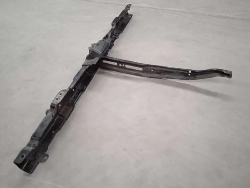 Travesano Superior para Kia Carnival