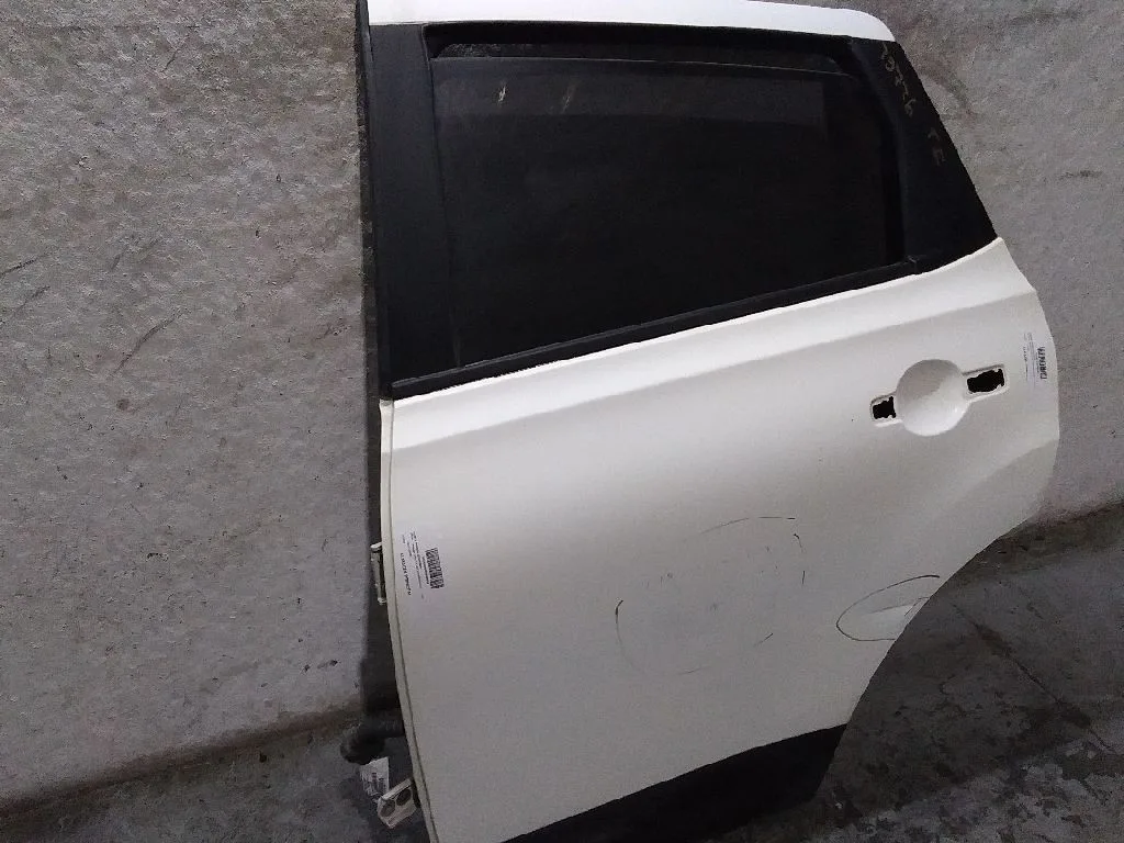 Puerta Trasera Izquierda para Nissan Qashqai (J10)