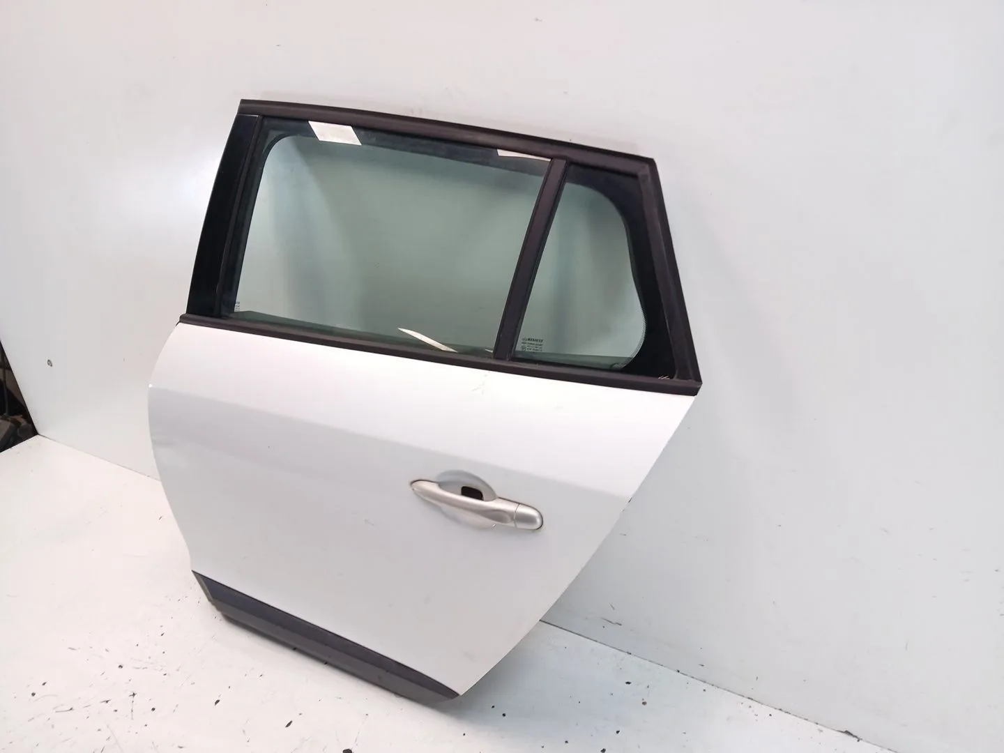 Puerta Trasera Izquierda para Renault Megane Iii Sport Tourer