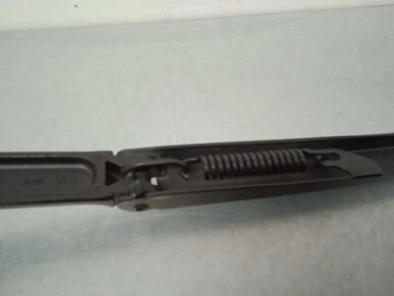 Brazo Limpia Delantero Derecho para Audi A3 Sportback (8P)