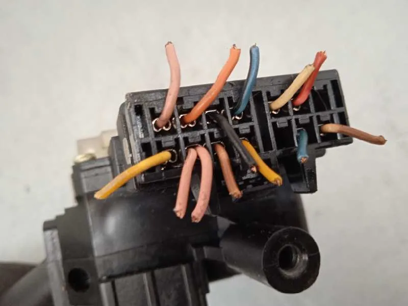 Mando Limpia para Kia Carnival