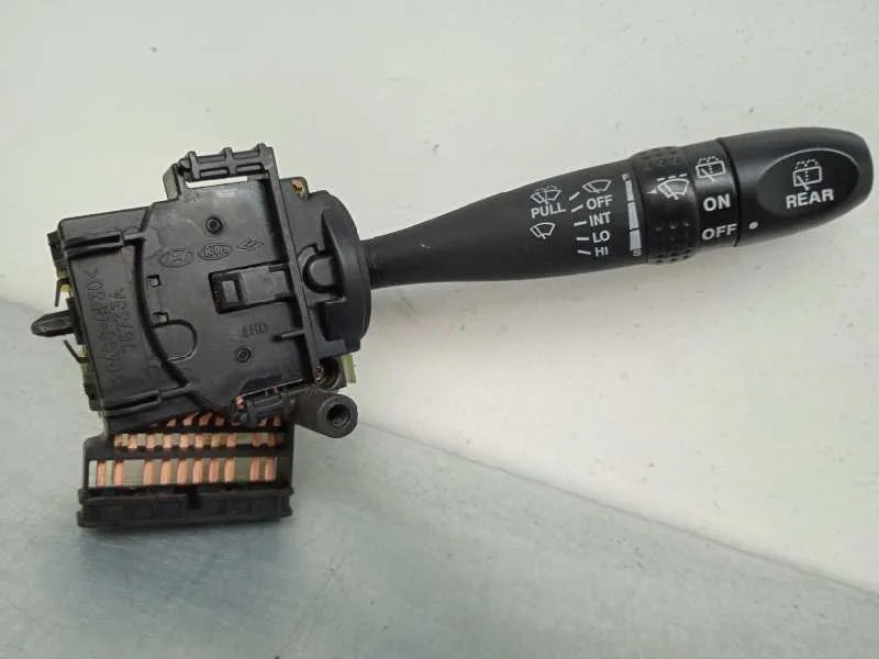 Mando Limpia para Kia Rio