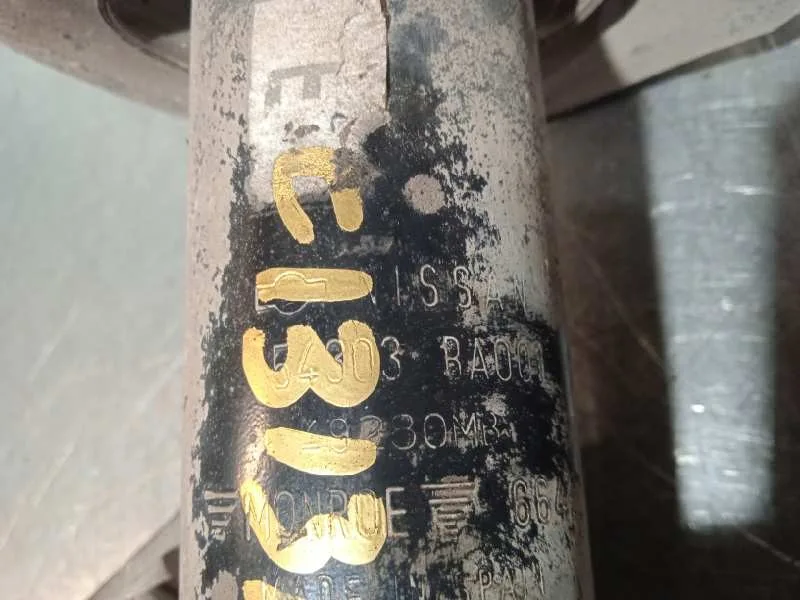 Amortiguador Delantero Izquierdo para Nissan Primera Berlina (P12)