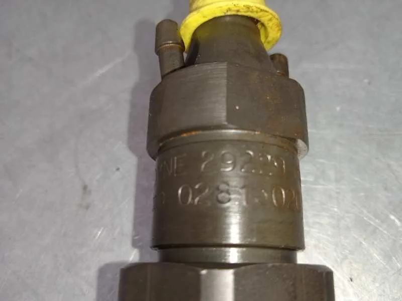Inyector para Volkswagen Polo Berlina (6N1)