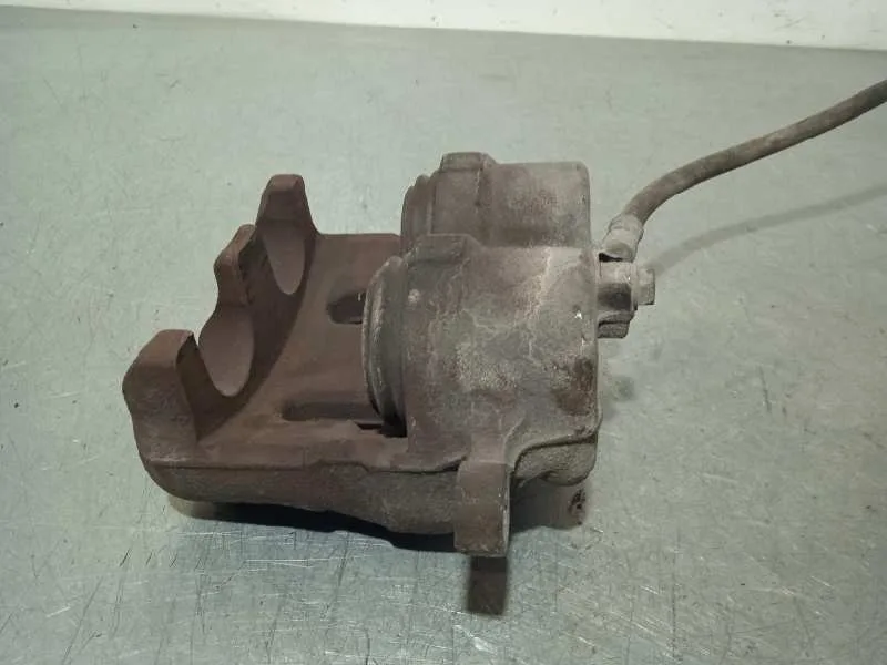 Pinza Freno Delantera Izquierda para Ssangyong Rodius