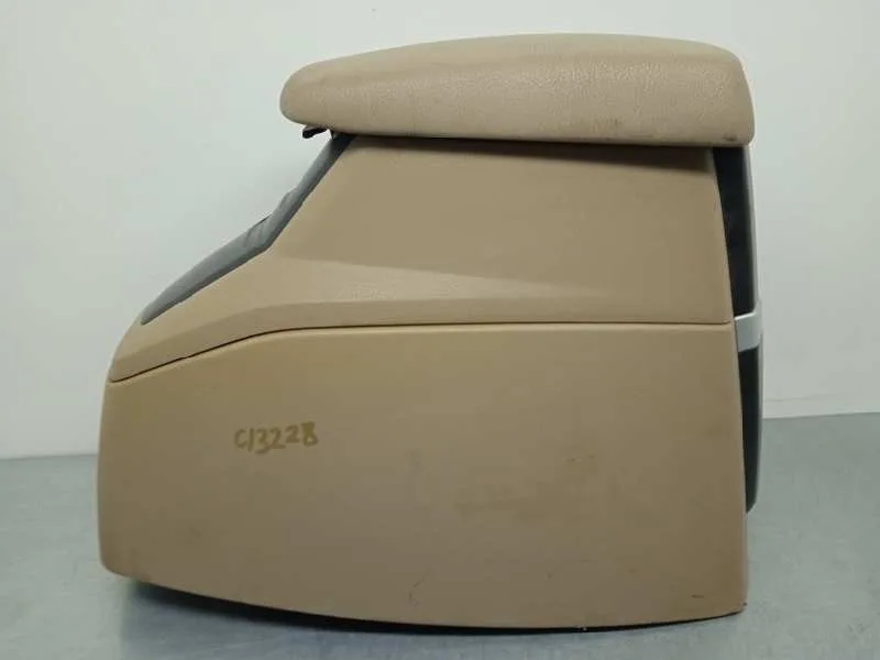 Apoyabrazos Central para Ssangyong Rodius