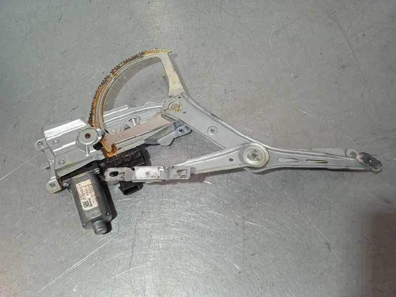 Elevalunas Delantero Izquierdo para Opel Astra H Caravan