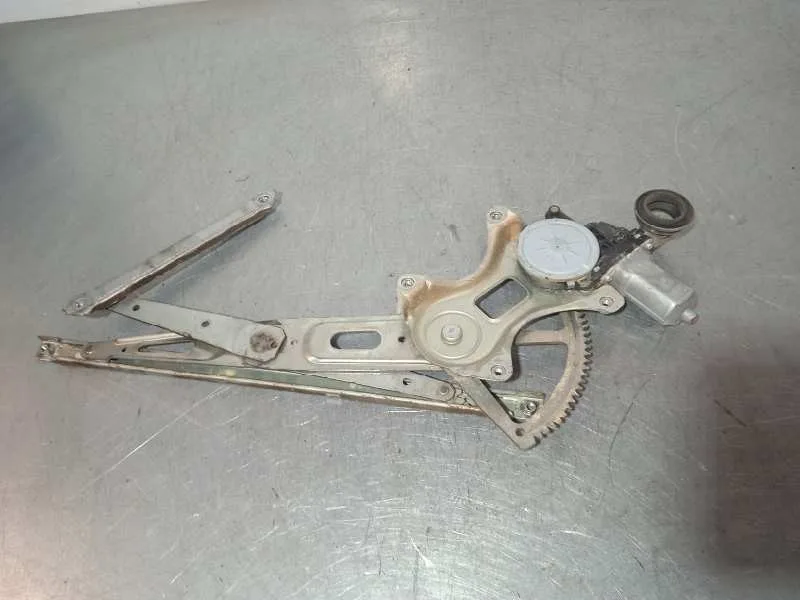 Elevalunas Delantero Derecho para Toyota Rav 4 (A3)
