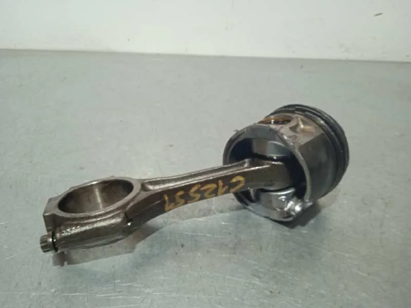 Piston para Volkswagen Golf V Berlina (1K1)