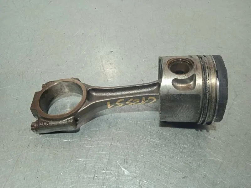 Piston para Volkswagen Golf V Berlina (1K1)