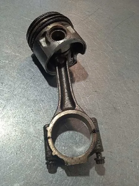 Piston para Volkswagen Golf V Berlina (1K1)