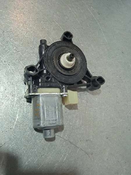 Motor Elevalunas Trasero Derecho para Audi A4 Berlina (8W2)