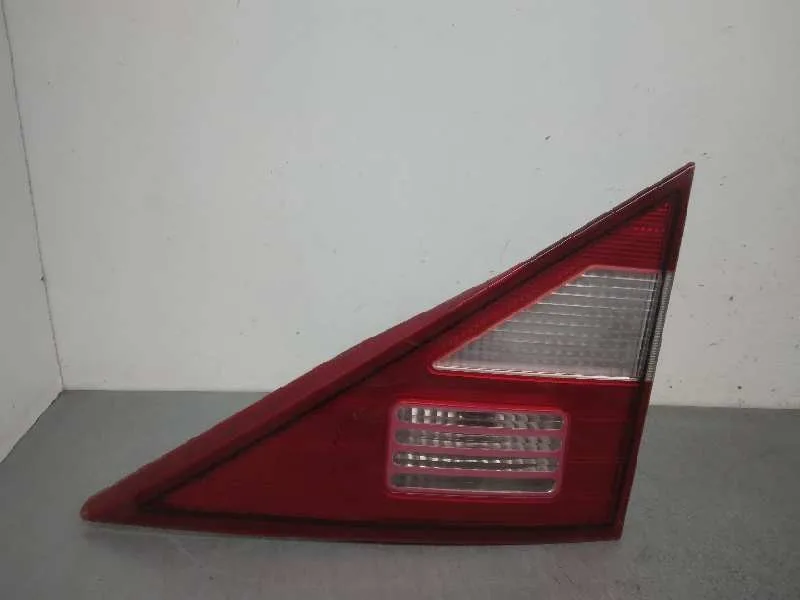 Piloto Trasero Derecho Interior para Ssangyong Rodius